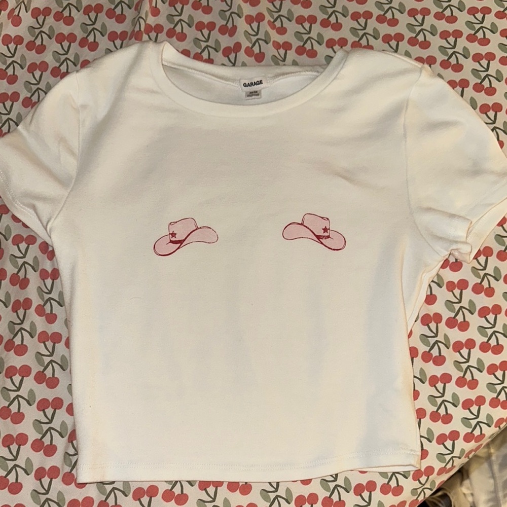 Cropped Graphic Tee